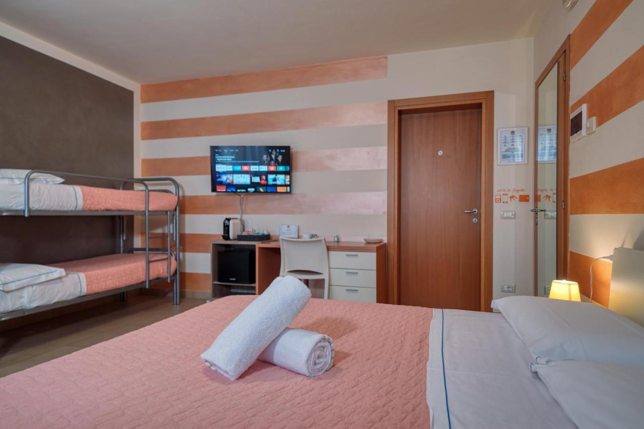 The Lighthouse Rooms Lazise Luaran gambar